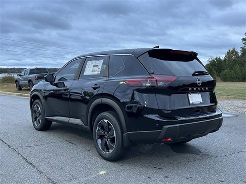 New 2026 Nissan Rogue SV image 6