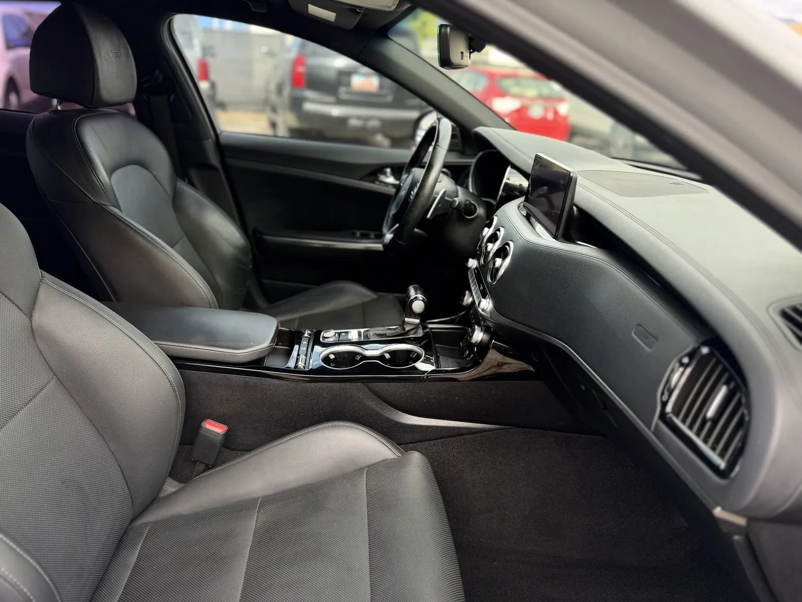 Used 2022 Kia Stinger GT-Line RWD image 19