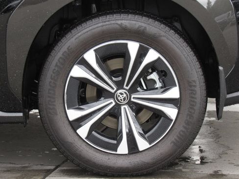 Certified 2023 Toyota bZ4X FWD w/ Weather Package image 33