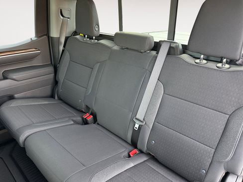 New 2025 Chevrolet Silverado 1500 RST AWD/4WD image 13