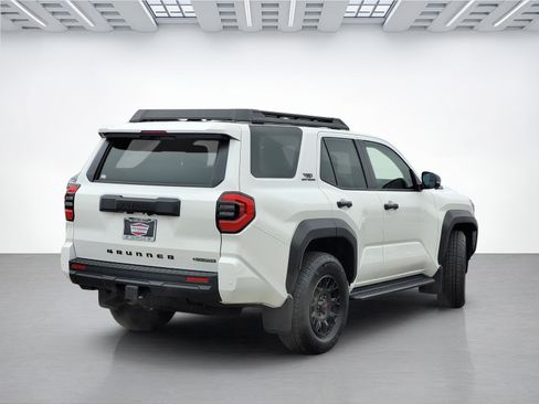 Used 2025 Toyota 4Runner TRD Off-Road Premium image 4
