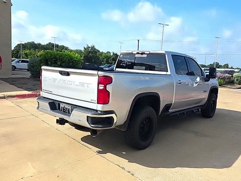Used 2020 Chevrolet Silverado 3500 LTZ w/ LTZ Texas Edition AWD/4WD image 13