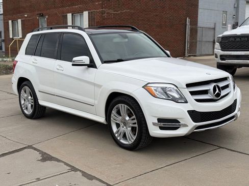 Used 2014 Mercedes-Benz GLK 350 GLK 350 w/ Premium 1 Package image 4