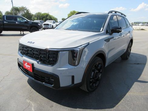 Used 2026 Kia Sorento SX AWD/4WD image 11