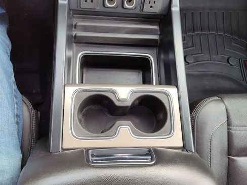 Used 2018 GMC Sierra 1500 Denali image 30