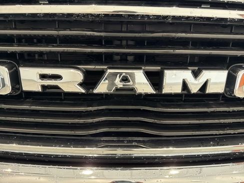 Used 2021 RAM 1500 Big Horn AWD/4WD image 11