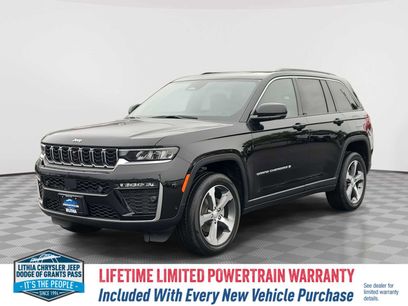 New 2026 Jeep Grand Cherokee Limited w/ Luxury Tech Group II