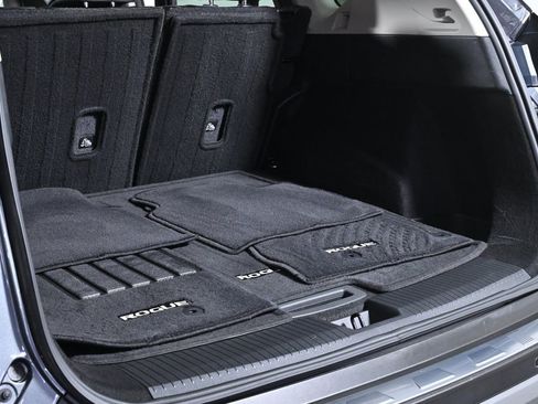 Certified 2023 Nissan Rogue SV w/ SV Premium B Package image 31