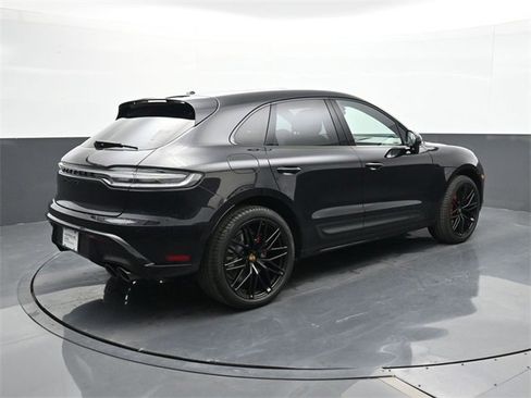 Used 2023 Porsche Macan GTS image 28