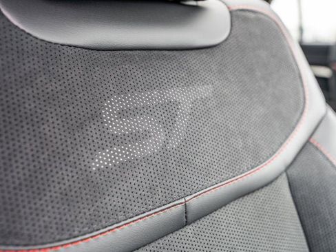 New 2026 Ford Explorer ST w/ Sun And Sound Package image 27