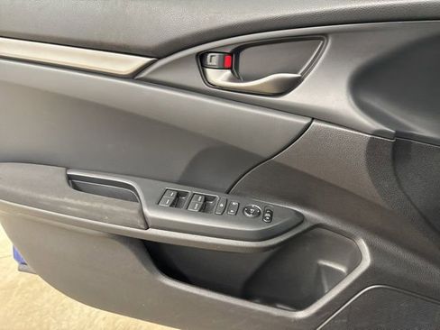 Used 2019 Honda Civic Sport image 28