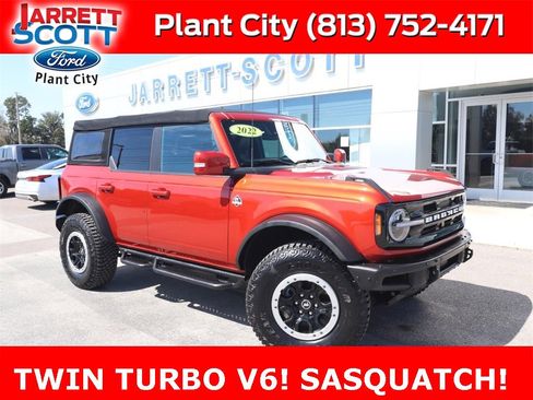 Certified 2022 Ford Bronco Outer Banks w/ Sasquatch Package image 1