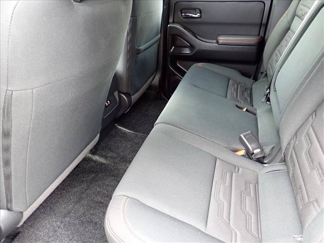 Used 2024 Nissan Frontier Pro-X w/ Technology Package RWD image 9