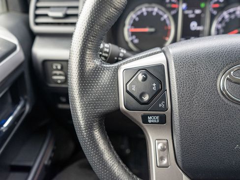 Used 2023 Toyota 4Runner Limited AWD/4WD image 25
