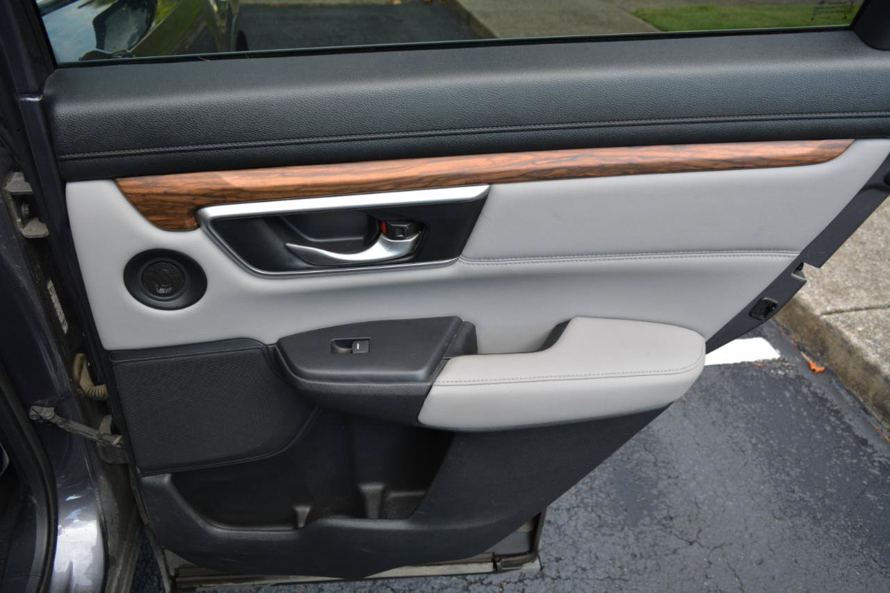 Used 2017 Honda CR-V EX-L image 14