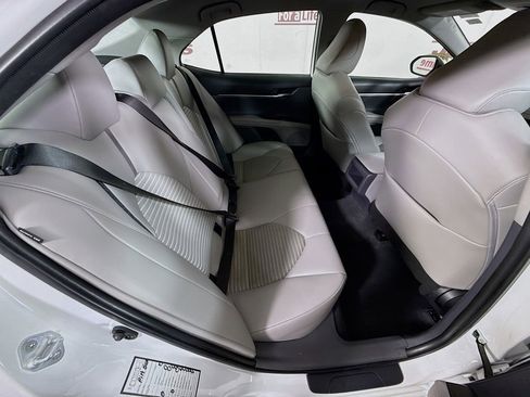 Certified 2022 Toyota Camry SE image 28