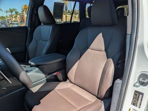 Used 2024 Lexus TX 350 AWD image 11