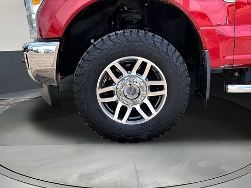 Used 2017 Ford F250 Lariat w/ Lariat Value Package AWD/4WD image 35