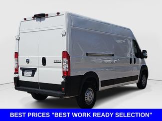 Used 2025 RAM ProMaster 2500 w/ Convenience Group FWD video 3