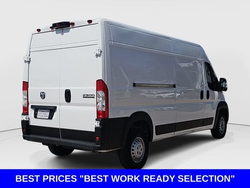 Used 2025 RAM ProMaster 2500 w/ Convenience Group FWD image 3