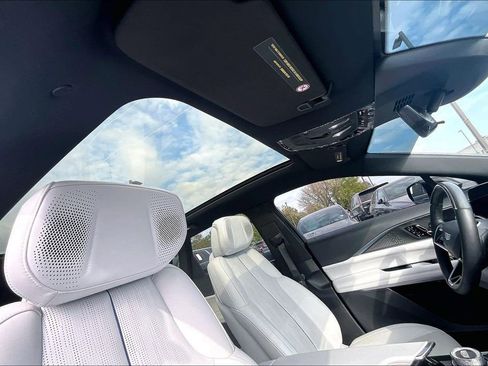 Certified 2023 Cadillac Lyriq 2WD image 27
