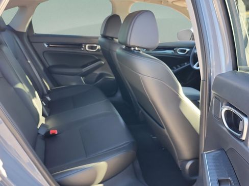 Used 2022 Honda Civic Touring image 14
