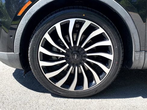 Used 2019 Lincoln Nautilus Black Label FWD image 12