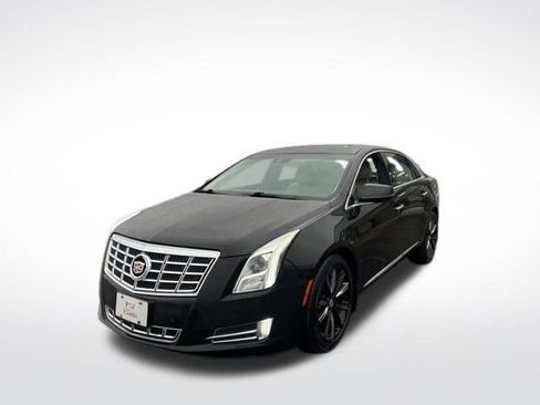 Used 2013 Cadillac XTS Luxury w/ Driver Awareness Package image 10