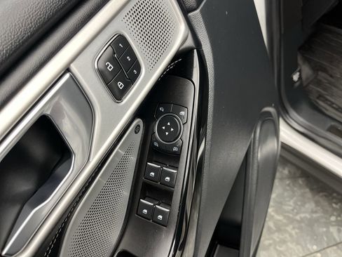 Used 2021 Ford Explorer ST w/ Equipment Group 401A image 10