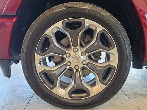 Used 2020 RAM 1500 Limited w/ Body-Colour Bumper Group AWD/4WD image 13