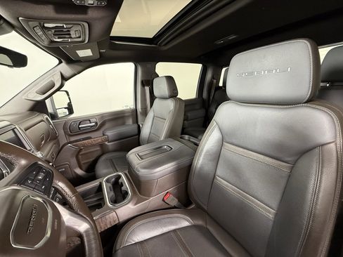 Used 2020 GMC Sierra 2500 Denali image 38