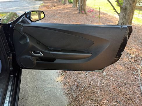 Used 2011 Chevrolet Camaro SS RWD image 49