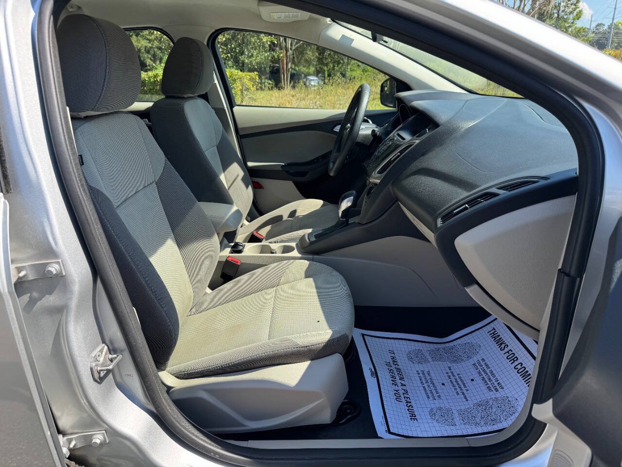 Used 2014 Ford Focus SE FWD image 15