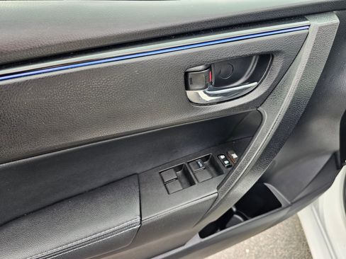 Used 2019 Toyota Corolla XSE w/ Carpet Mat Package (TMS) image 20