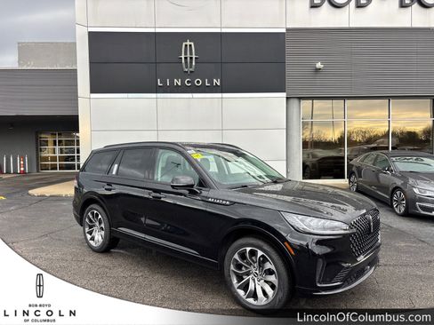 New 2026 Lincoln Aviator AWD image 1