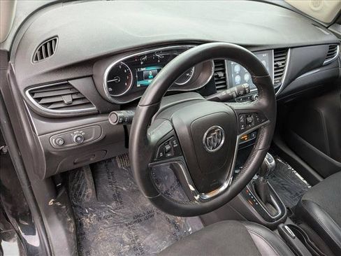 Used 2018 Buick Encore Preferred image 10