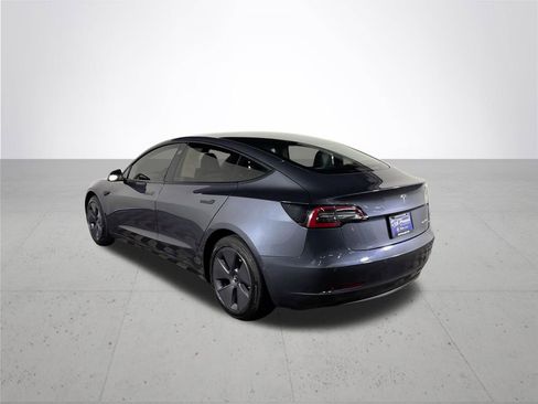 Used 2022 Tesla Model 3 Long Range AWD/4WD image 8