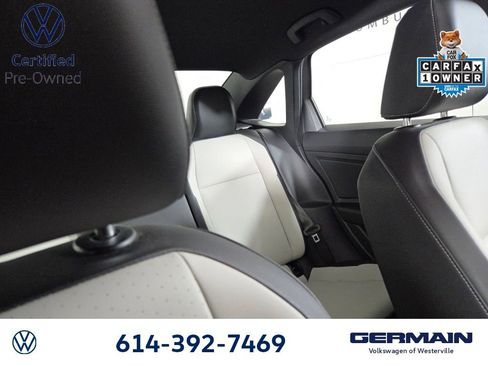 Certified 2021 Volkswagen Jetta R-Line image 19