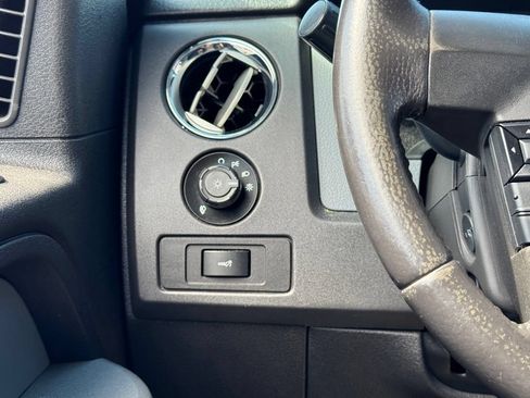 Used 2014 Ford F150 XLT w/ Equipment Group 302A Luxury AWD/4WD image 31