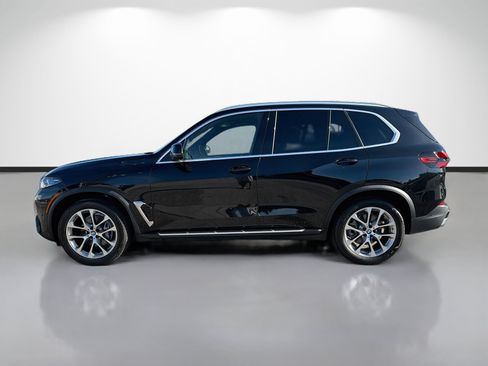 Used 2025 BMW X5 xDrive40i AWD/4WD image 6