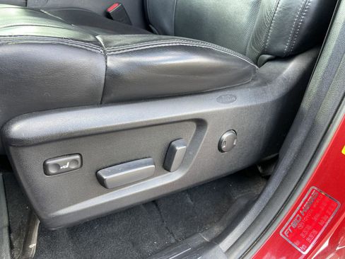 Used 2020 Toyota Tundra Platinum image 13