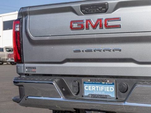 Certified 2024 GMC Sierra 2500 SLT w/ X31 Off-Road Package AWD/4WD image 21