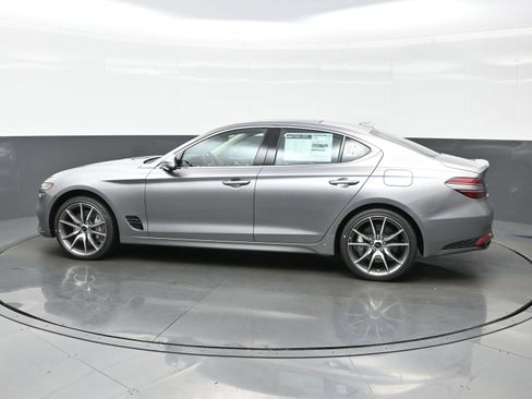 New 2026 Genesis G70 2.5T Prestige image 3