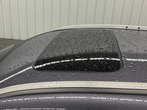 Used 2020 Honda CR-V Touring image 8