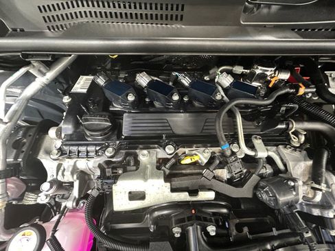 Used 2023 Toyota Prius LE image 31