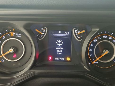 Used 2025 Jeep Gladiator Sport AWD/4WD image 17