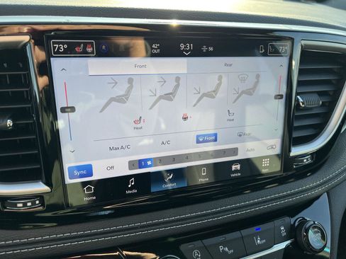 New 2026 Chrysler Pacifica Select image 25