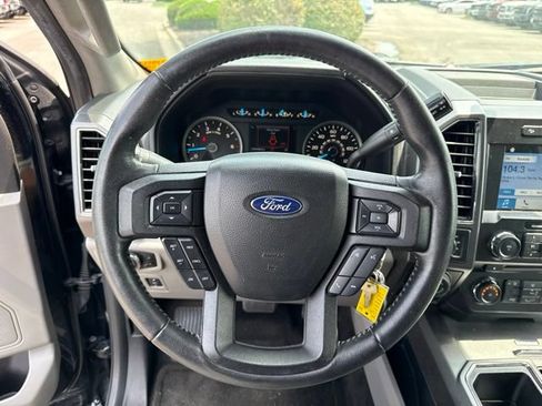 Used 2017 Ford F150 XLT w/ Equipment Group 302A Luxury AWD/4WD image 15
