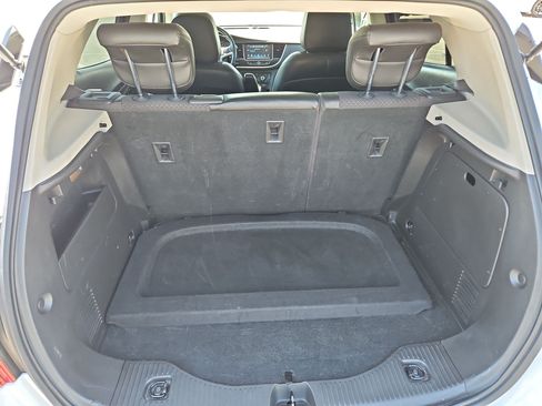 Certified 2018 Buick Encore Preferred FWD image 30