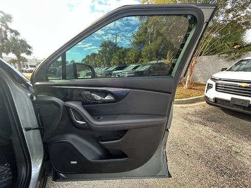 Used 2023 Chevrolet Blazer RS w/ Enhanced Convenience Package image 28